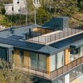 Screenshot from the installation video of the LONGi EcoLife Series in Stockholm. Copyright: LONGi Solar & Aprilice (Swedish solar company)