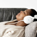Tinnitus patient relaxing with Sono therapy
