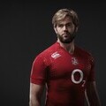 Geoff Parling wearing the red jersey
