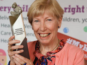 Dr Patricia Jackson receives Lifetime Achievement Award at Scottish Children’s Health Awards