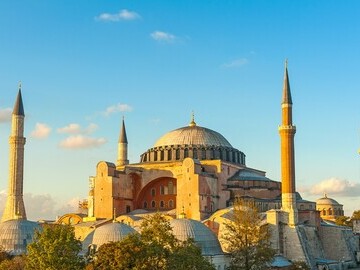 Fascinating study trips to the most famous world heritage sites such as the Hagia Sophia in Istanbul. Discover a unique world heritage site on a once-