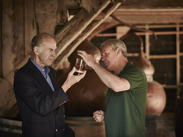 Ran and Master Distiller, Dr John Walters (Photo credit Adam Gault Photography)