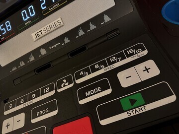 Close up of the screen on a treadmill