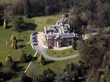 Aerial view of Weelsby Halll