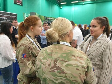 Female Armed Forces Attendees