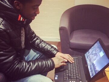 Homeless youth using laptops c4ws client