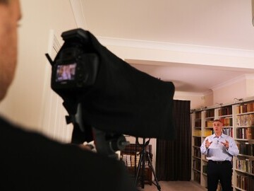 Jeremy Cassell recording his training videos