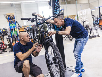 Rebike Refurbishment Center in Kempten. Credits: Rebike Mobility GmbH/Markus Greber