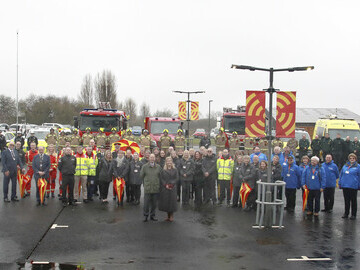 TRH The Earl and Countess of Wessex with some of the EHAAT team and volunteers and members of the Emergency Services from across the region