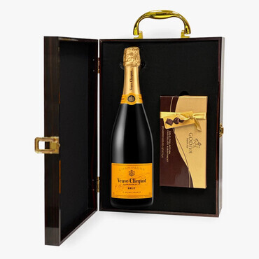 veuve clicquot champagne and godiva chocolate gift box