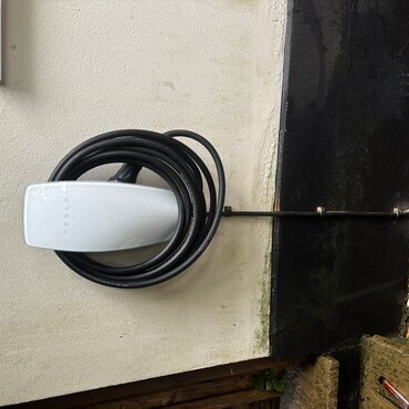 Picture of the 1000th EV charger