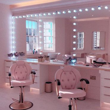 Illuminated Mirrors Provides Hollywood Mirror For Polly Marchant Hollywood Mirror For Polly Marchant