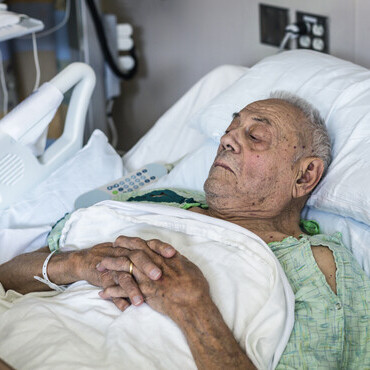 Older adult  in hospital - generic