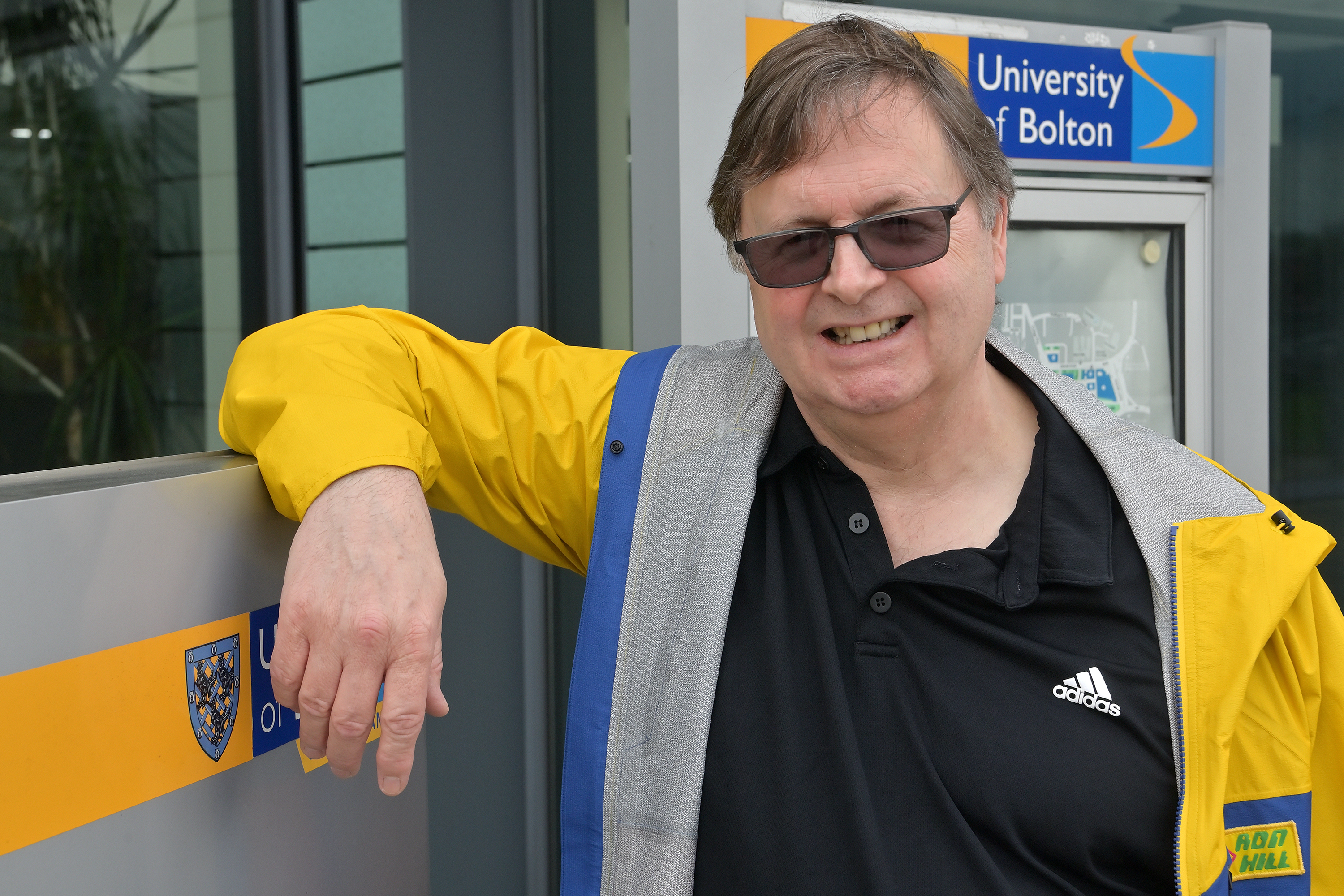  Bolton professor, 67, sets off from Manchester on 185-mile walk for charity 